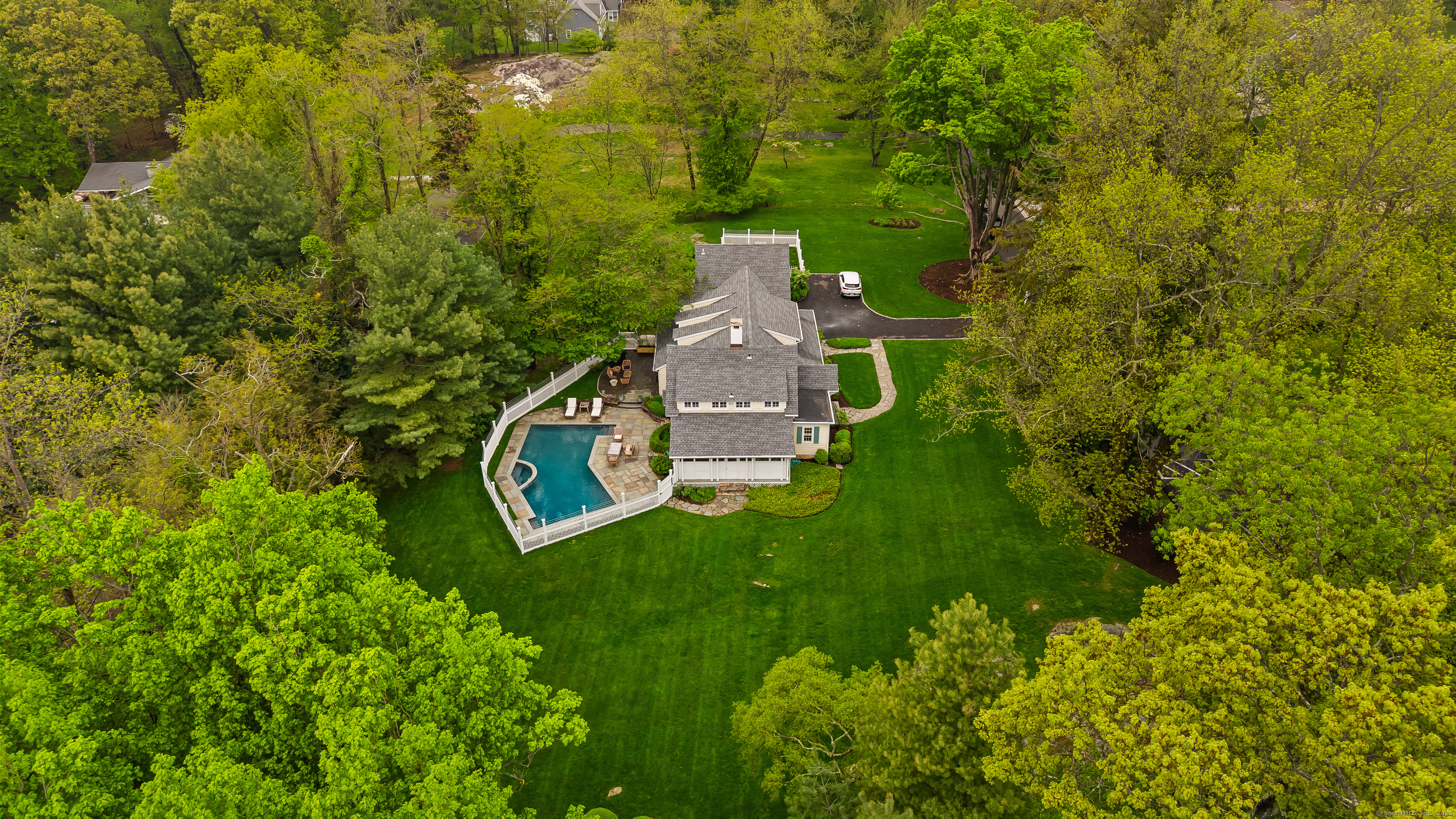19 Hilltop Road, Norwalk, Connecticut image 2