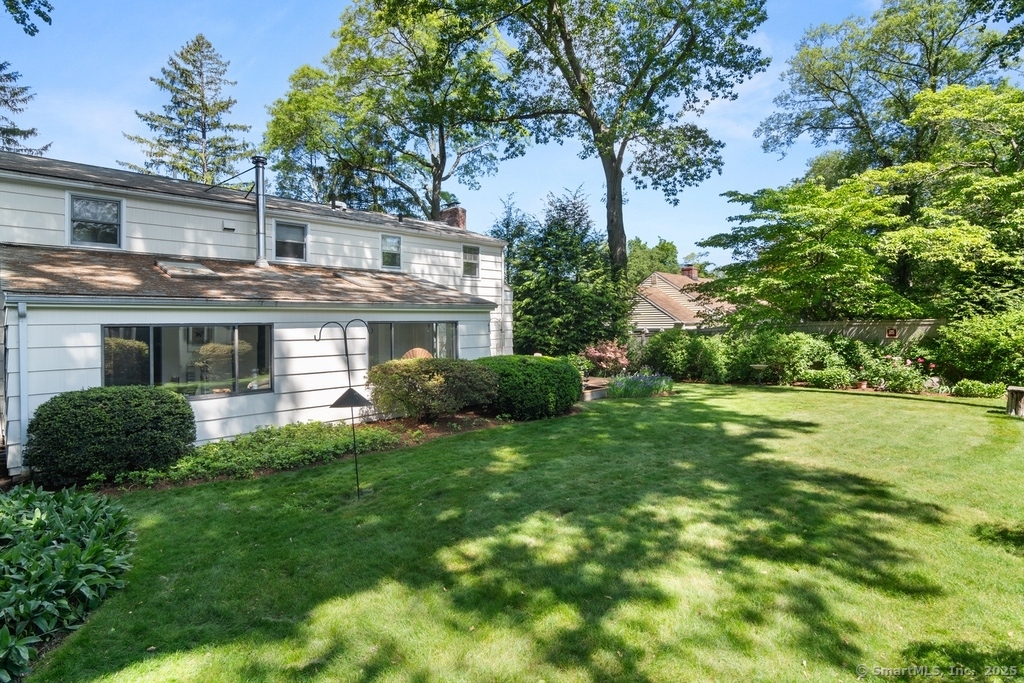 166 Dannell Drive, Stamford, Connecticut image 37