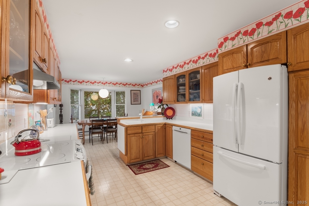 166 Dannell Drive, Stamford, Connecticut image 20