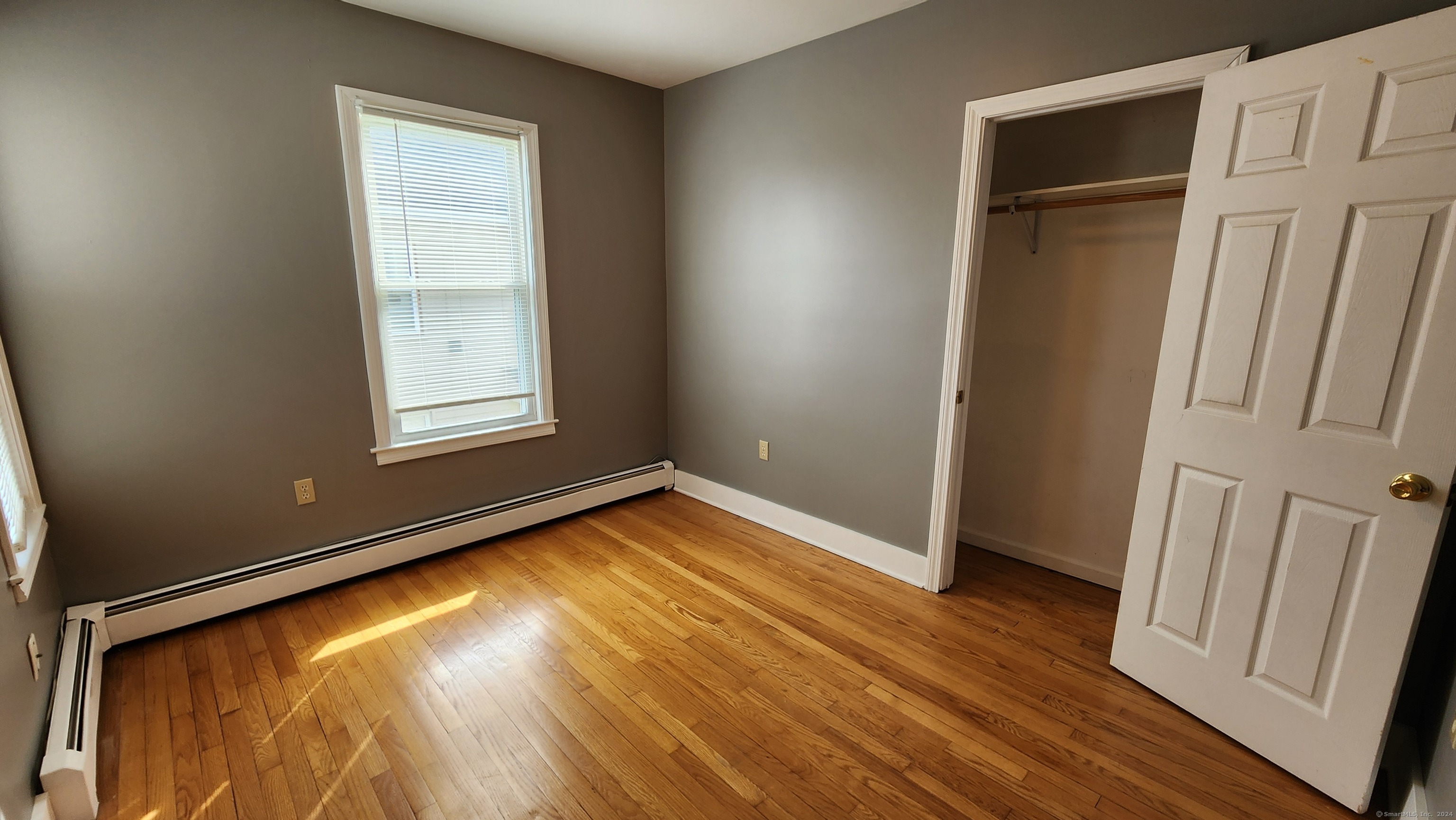 New Britain, Connecticut 06051, United States, 2 Bedrooms Bedrooms, ,2 BathroomsBathrooms,Residential,Pending,134327