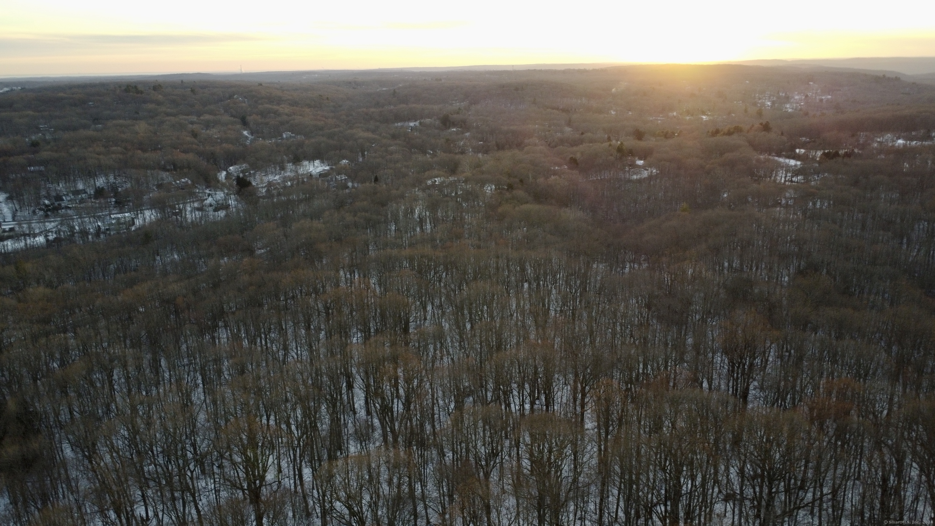 195 Cheshire Road, Bethany, Connecticut image 3