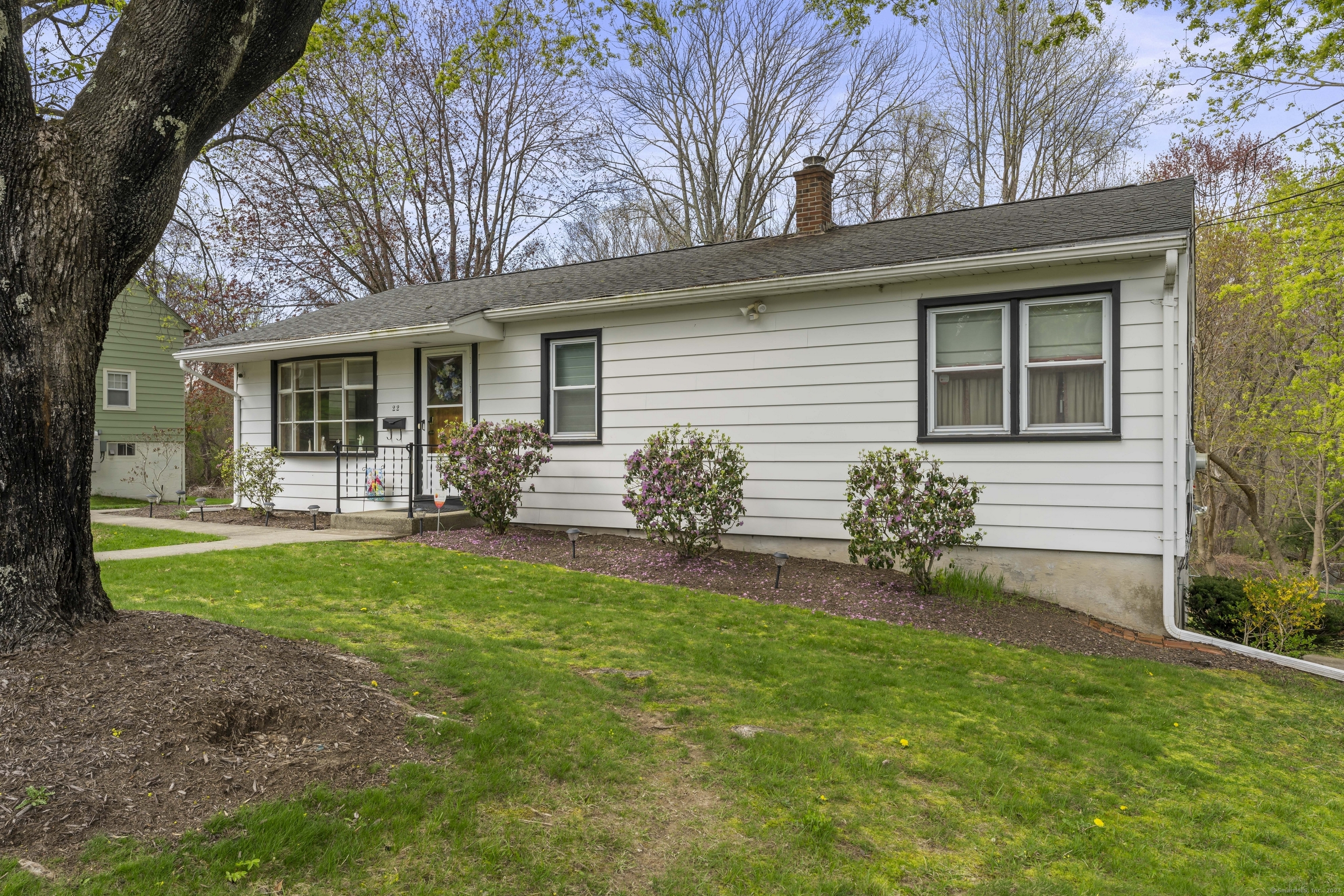 Property for Sale at 2426 Tetreault Avenue, Norwich, Connecticut - Bedrooms: 2 
Bathrooms: 1 
Rooms: 5  - $308,000