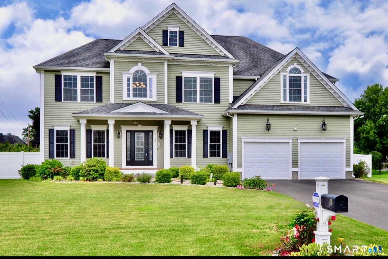 1 Leghorn Lane