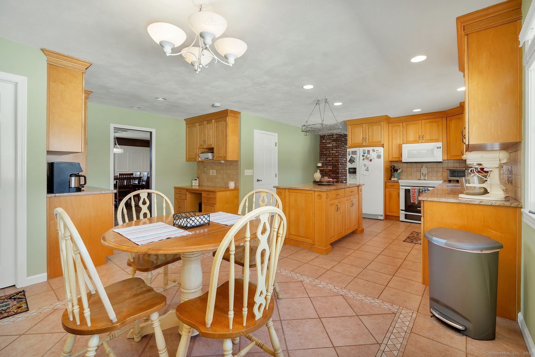 248 Concord Drive, Watertown, Connecticut image 6