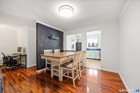 Tiny photo for 7 Sutton Place #7, Bloomfield, CT 06002 (MLS # 24179376)
