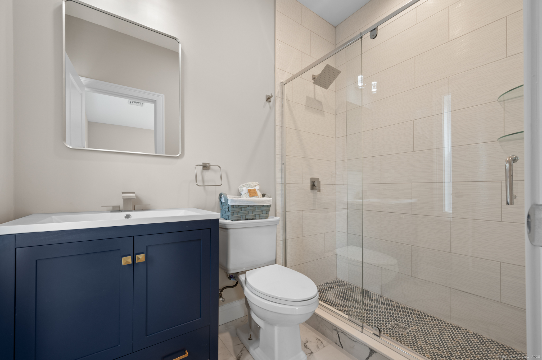 383 Leonard Road, Middlebury, Connecticut image 38