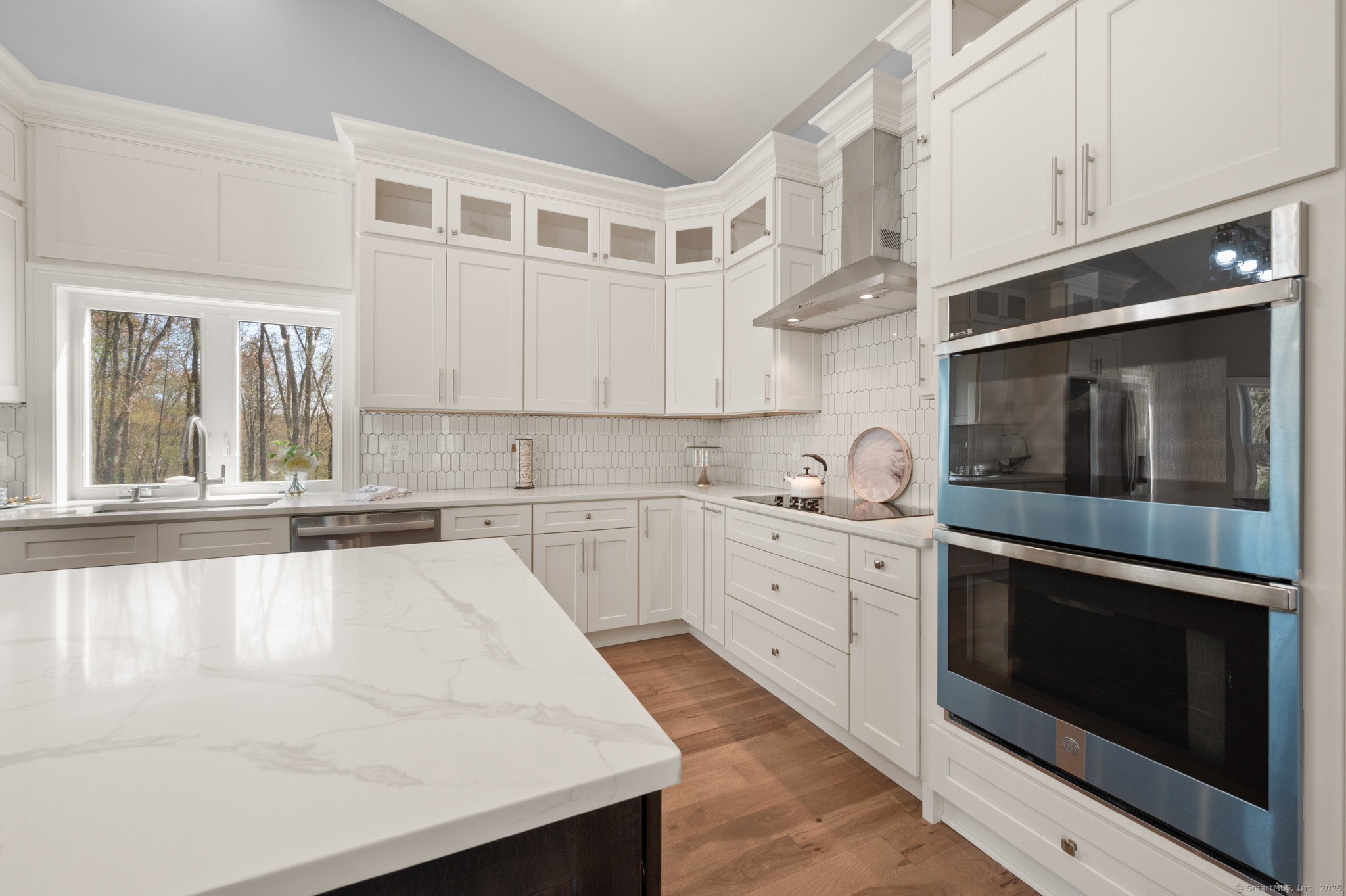 383 Leonard Road, Middlebury, Connecticut image 17