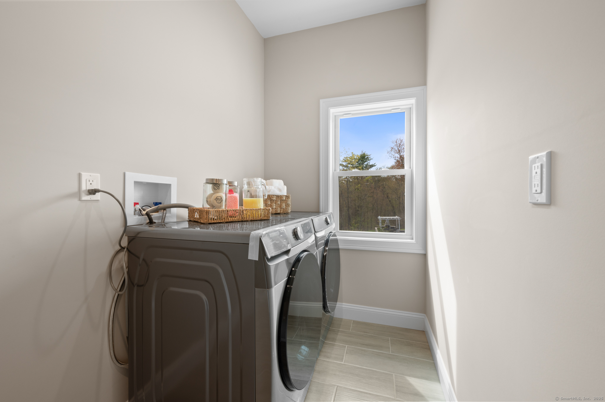 383 Leonard Road, Middlebury, Connecticut image 37