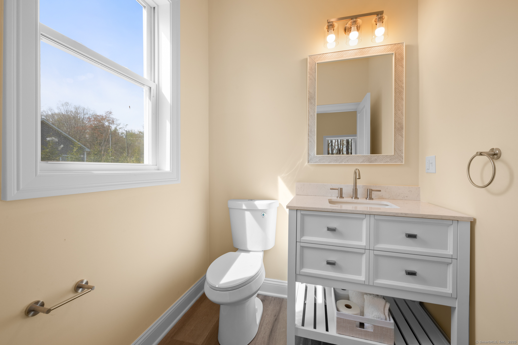 383 Leonard Road, Middlebury, Connecticut image 24