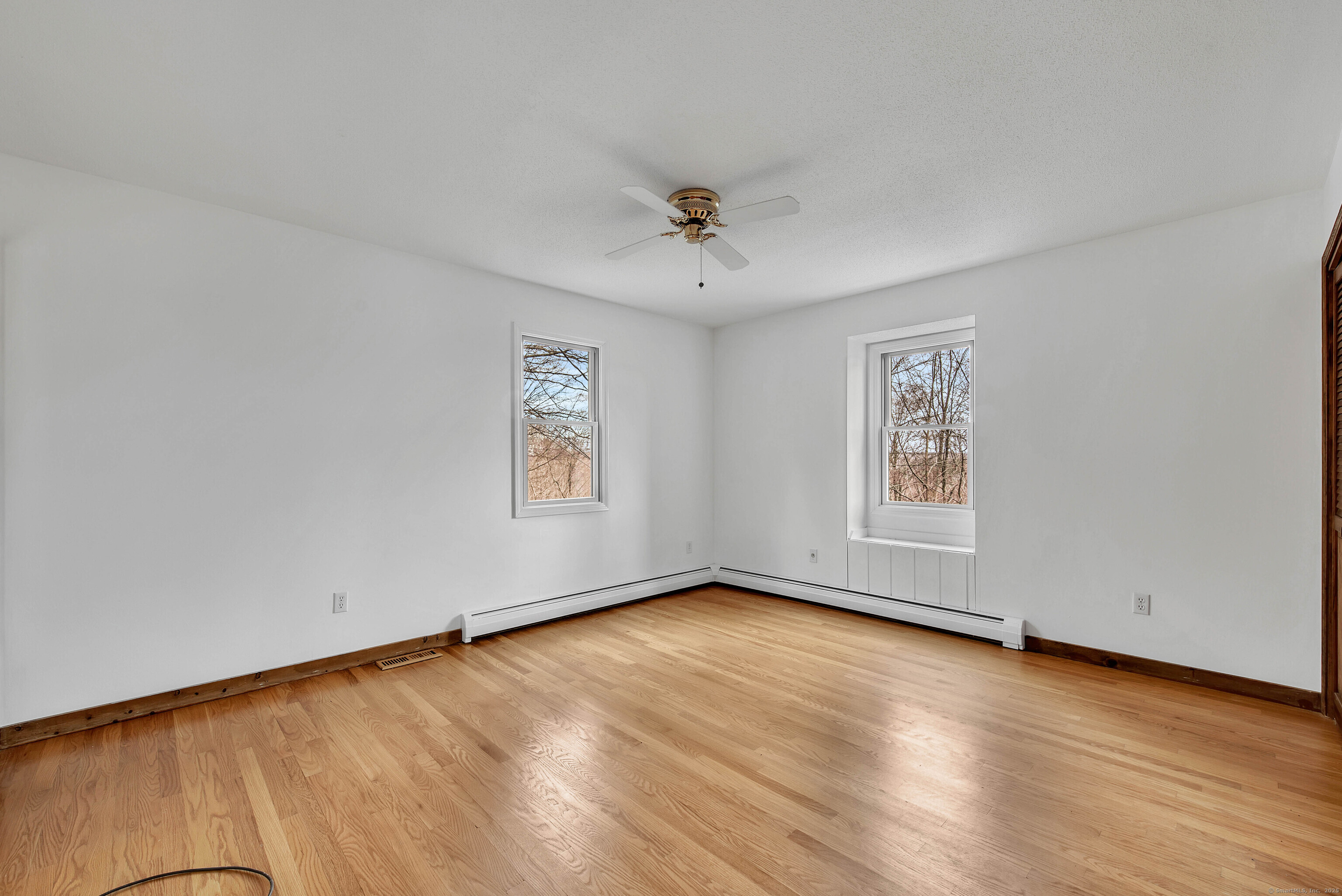 397 Railtree Hill Road, Woodbury, Connecticut image 16