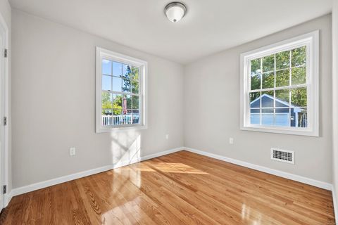 Tiny photo for 50 Garfield Avenue, Middletown, CT 06457 (MLS # 24146788)