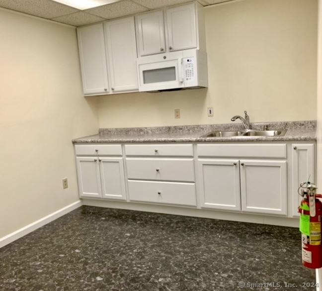 270 Montauk Avenue 270