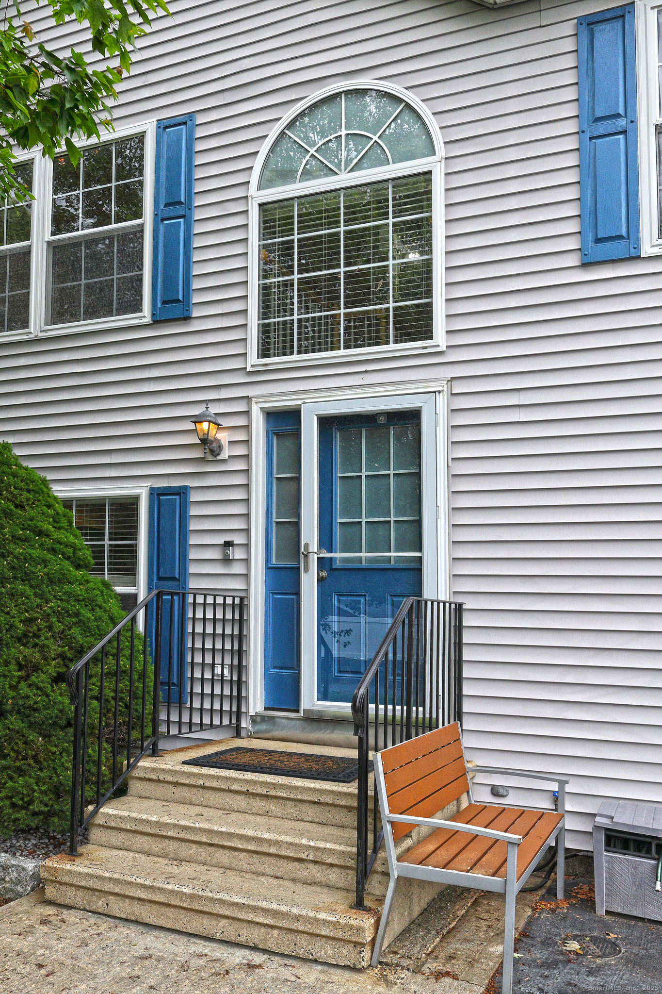 354 Lynne Place, Bridgeport, Connecticut image 2