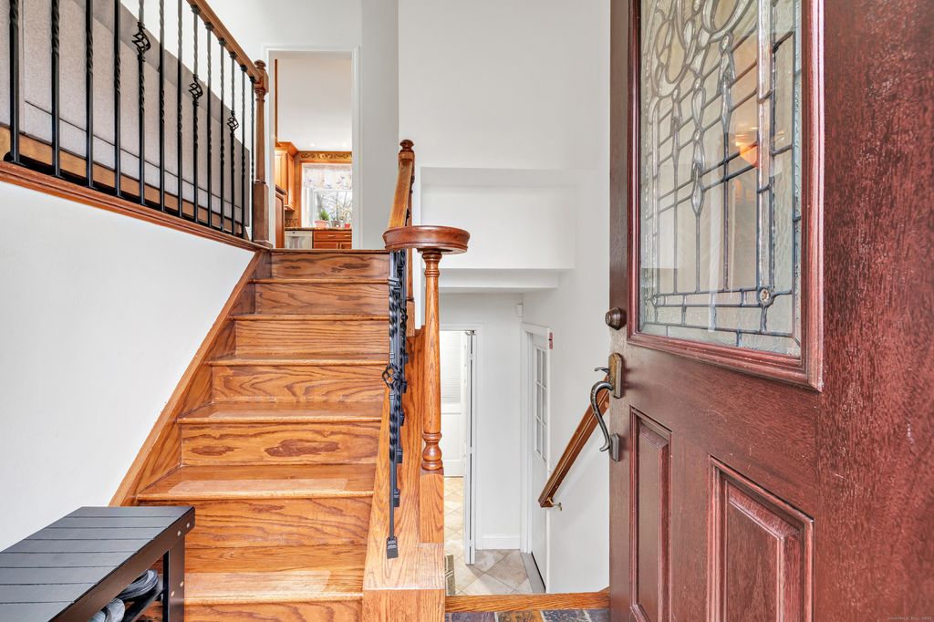 Photo of 8 Snug Harbor Drive, Danbury, CT 06811 (MLS # 24141359)