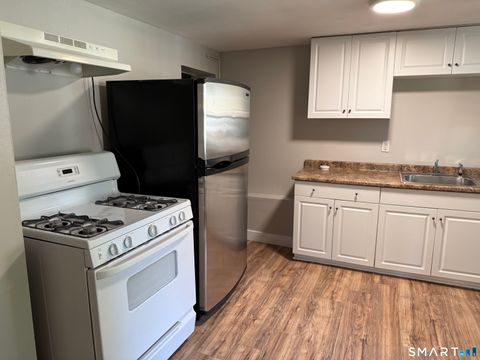 Photo of 37 Farnham Avenue, Torrington, CT 06790 (MLS # 24173572)