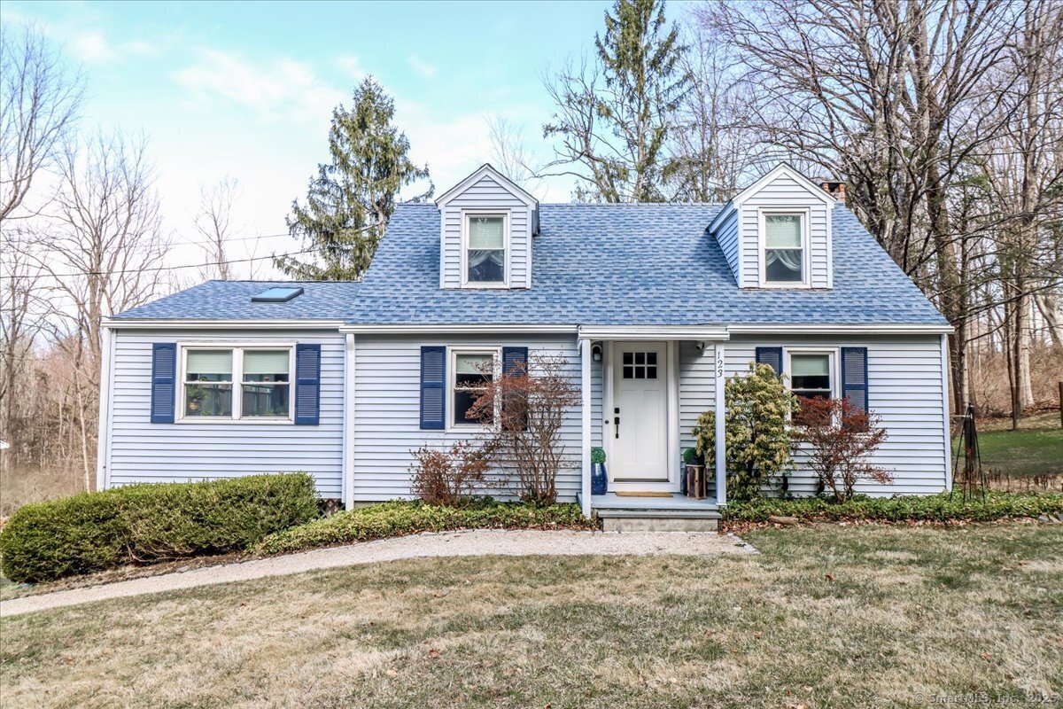 123 Chestnut Land Road, New Milford, Connecticut image 1