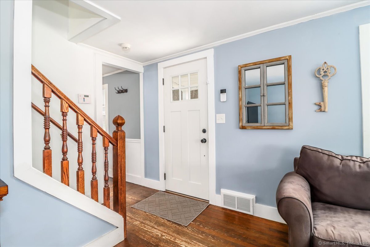 123 Chestnut Land Road, New Milford, Connecticut image 2