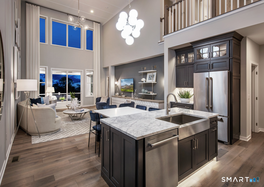 8 Whisper Ridge Way 43