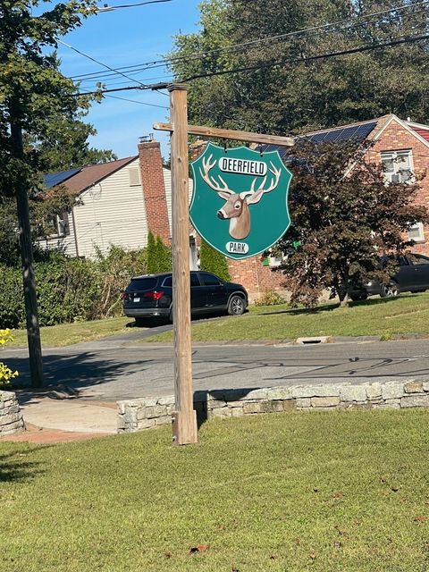 Tiny photo for 30 Lovell Avenue, Windsor, CT 06095 (MLS # 24133994)
