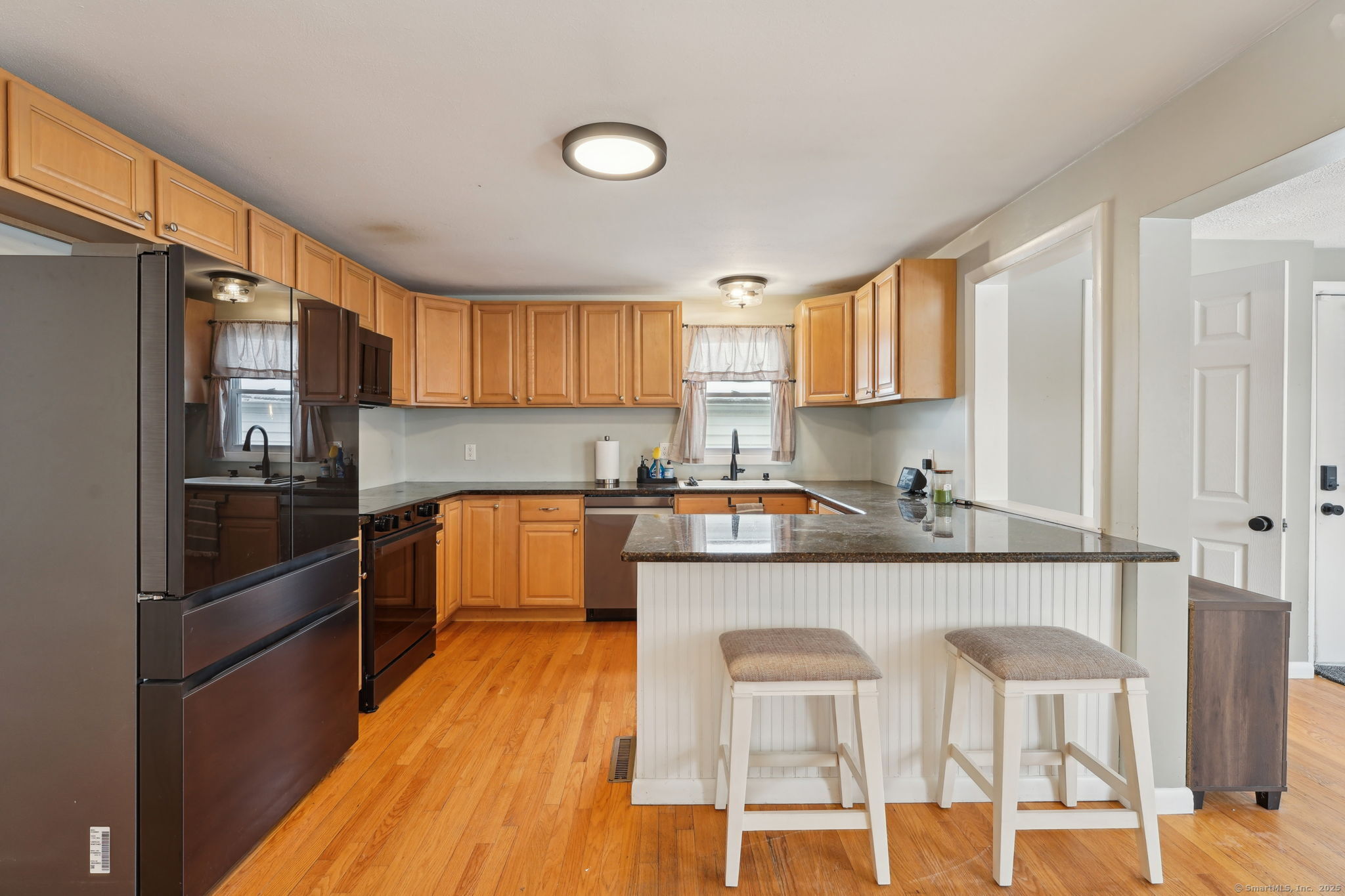66 Connecticut Boulevard, Montville, Connecticut image 4
