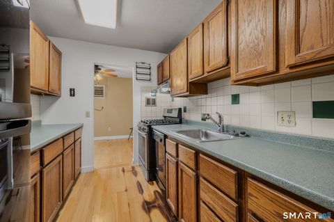 Tiny photo for 280 Gardner Avenue #D3, New London, CT 06320 (MLS # 24169677)