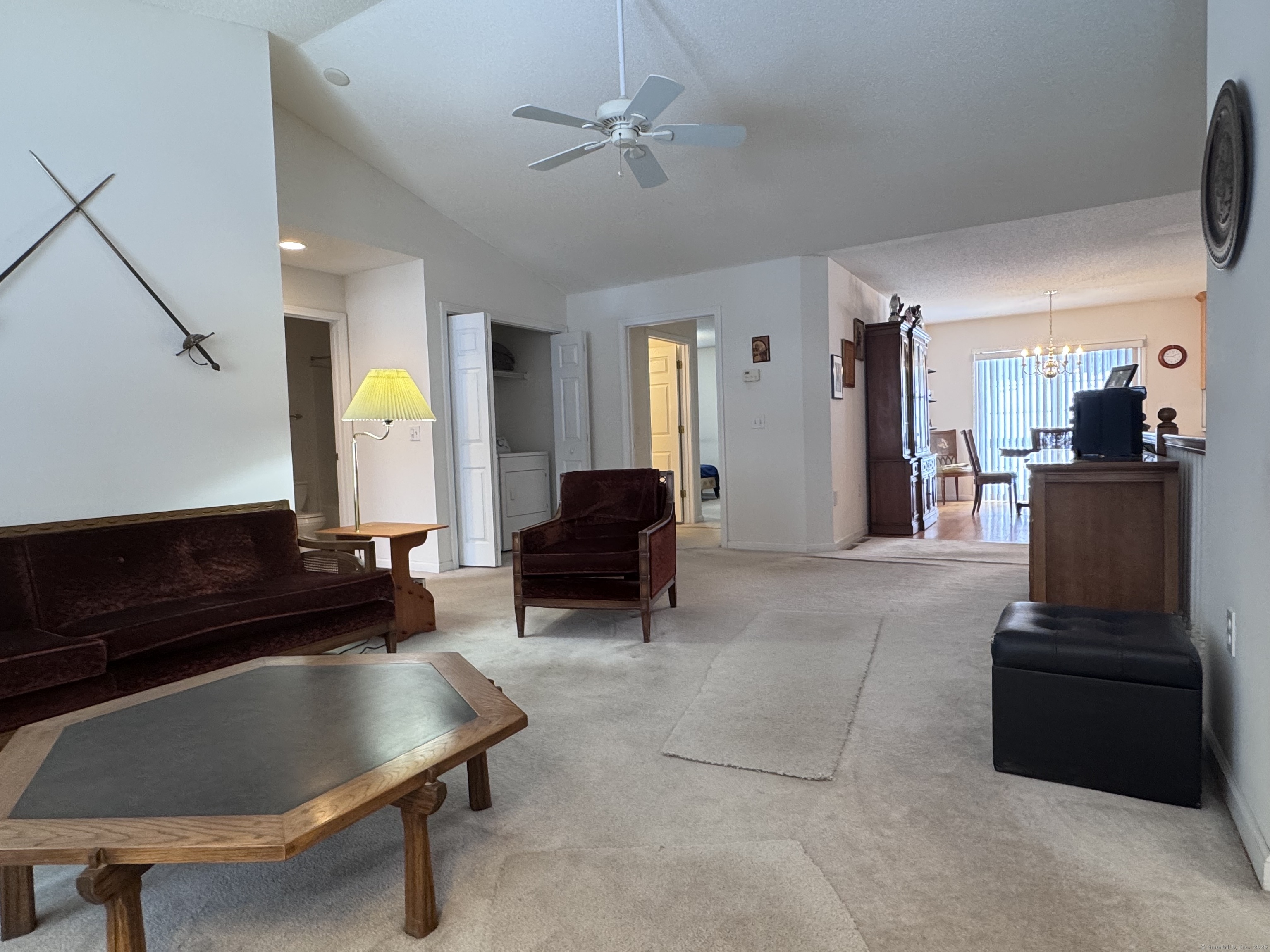 3 Glenbrook Drive #3, Windsor Locks, Connecticut image 3