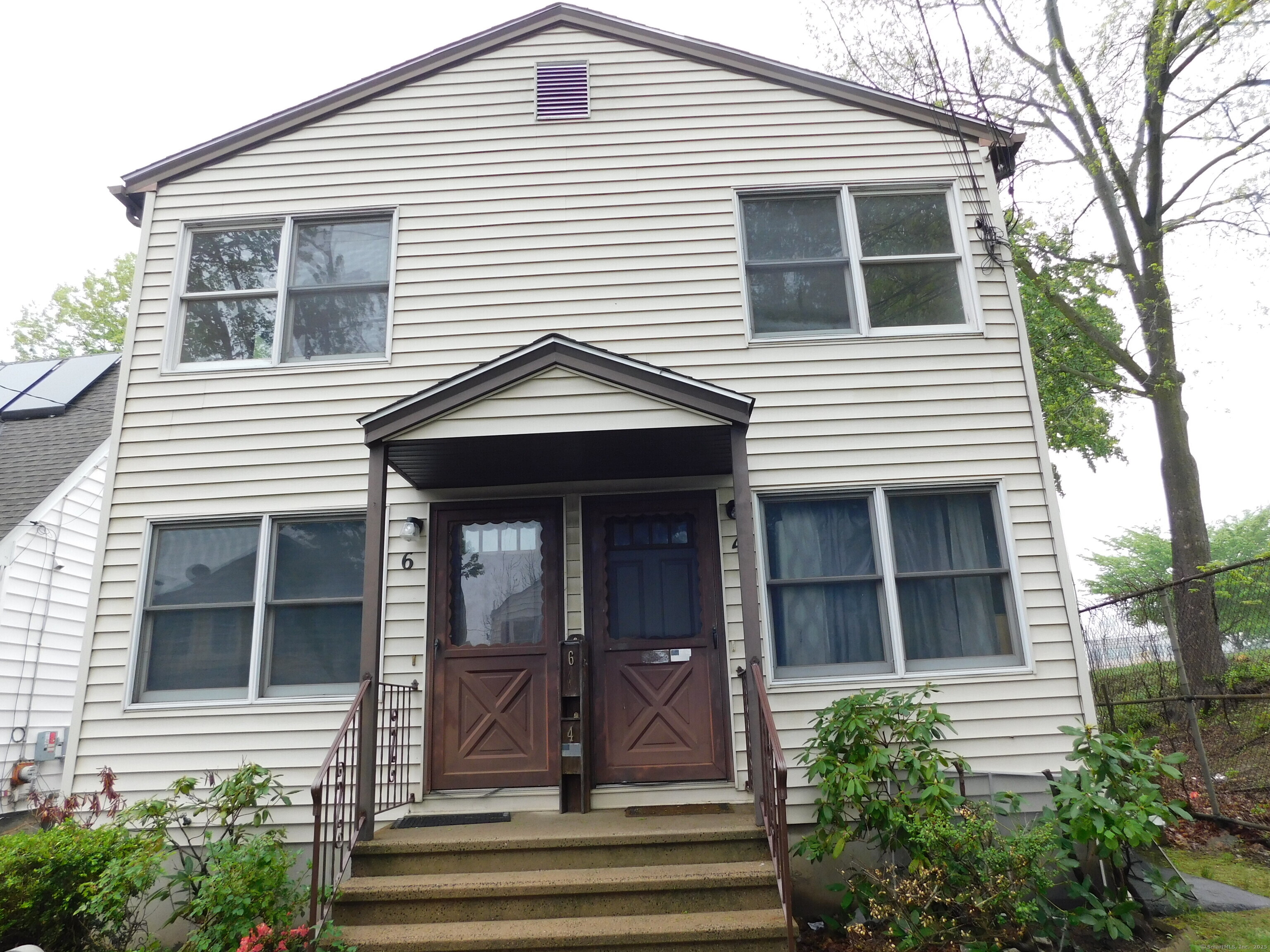 Rental Property at Herkimer Street, Bridgeport, Connecticut - Bedrooms: 3 
Bathrooms: 1 
Rooms: 5  - $2,500 MO.