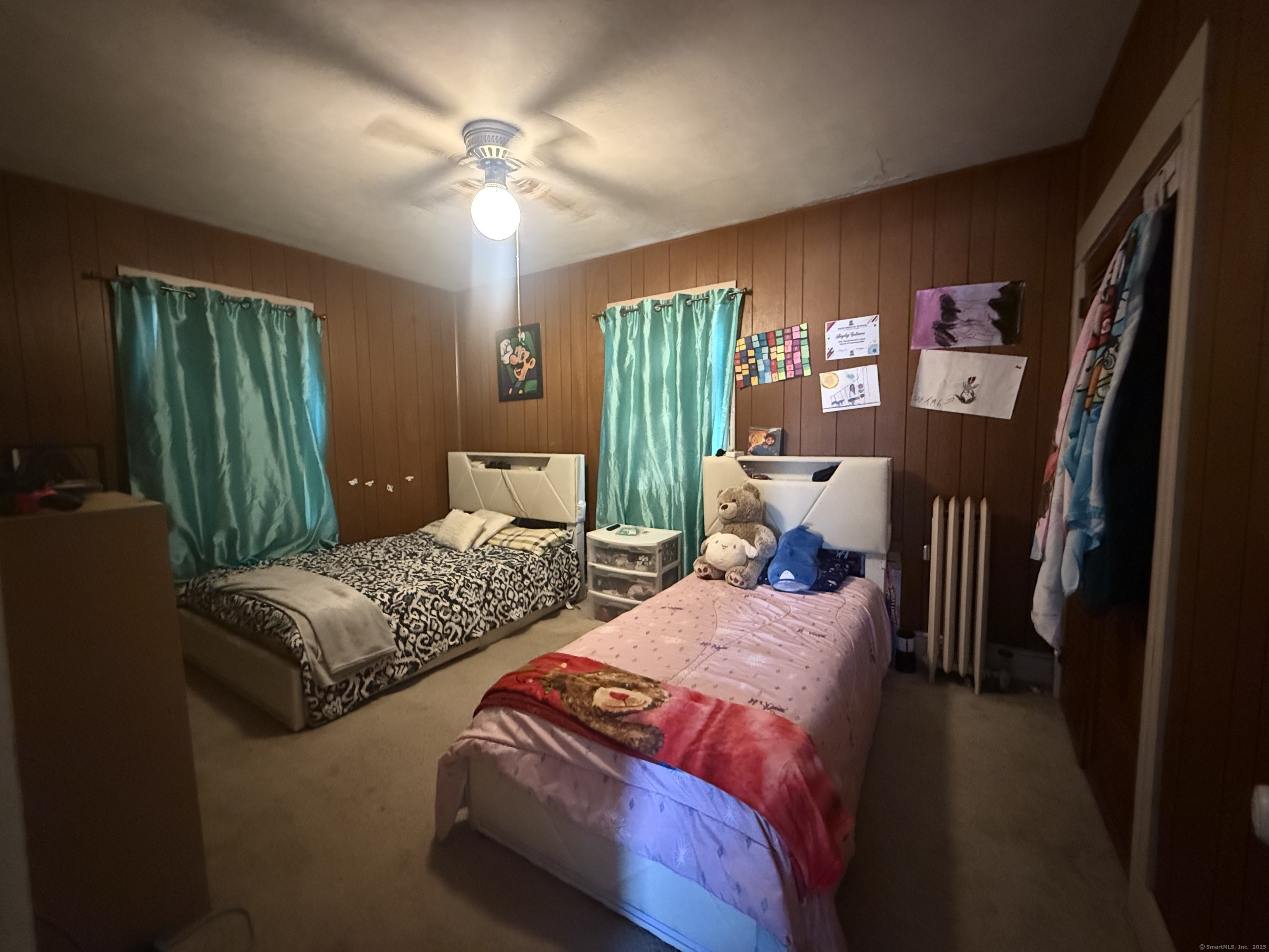 Bristol, Connecticut 06010, United States, 3 Bedrooms Bedrooms, ,2 BathroomsBathrooms,Residential,Active,152573