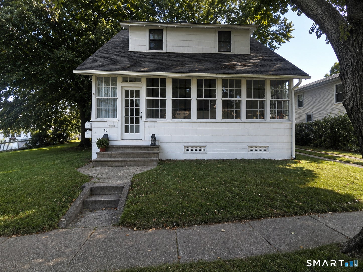 97 Loomis Street, Milford CT 06460