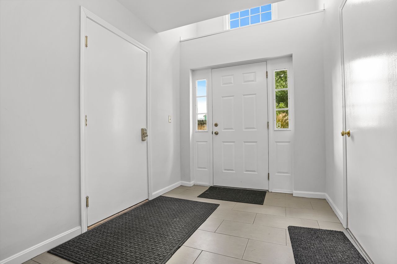 96 Franklin Street APT B