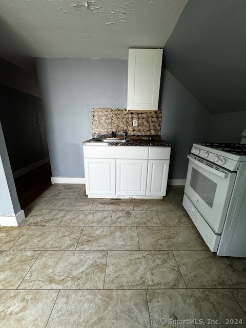 New Haven, Connecticut 06511, United States, 8 Bedrooms Bedrooms, ,3 BathroomsBathrooms,Residential,Active,42298