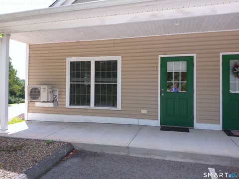 Condo For Rent - 15 Centre Street<br/> Salem, CT 06420