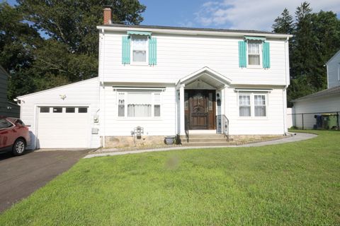 Photo of 52 Gail Drive, Waterbury, CT 06704 (MLS # 24167245)