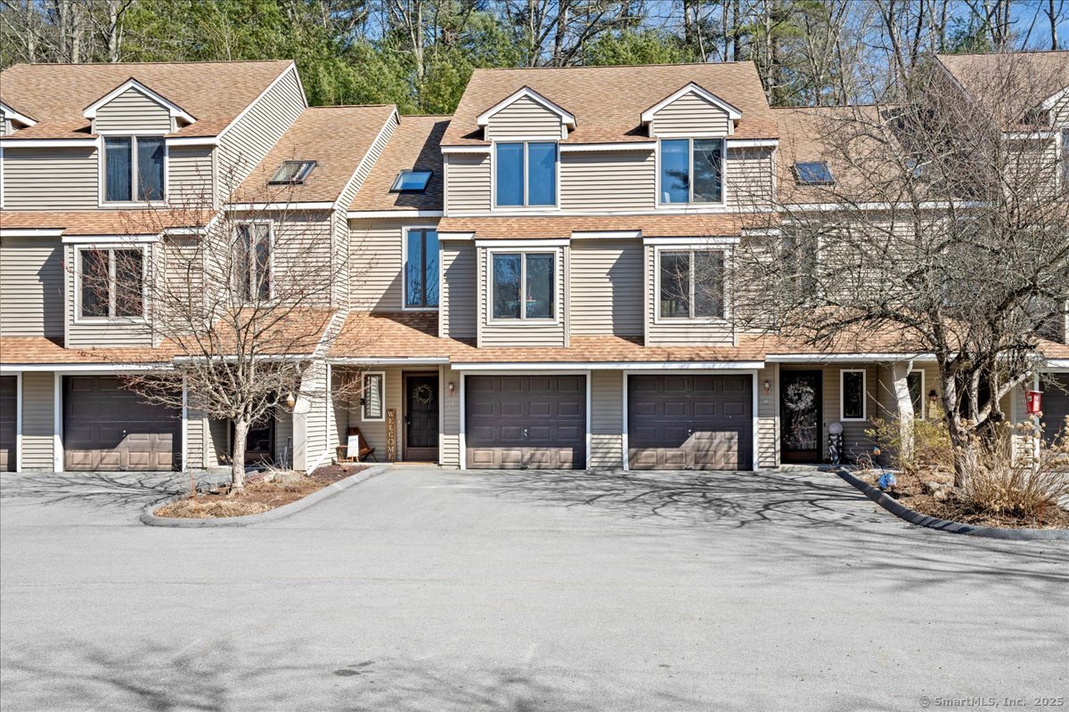 3 Westside Drive #APT 15, Thompson, Connecticut image 38