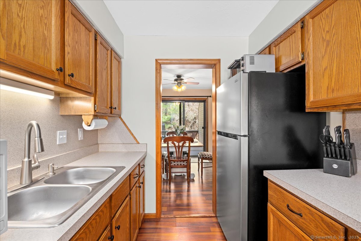 3 Westside Drive #APT 15, Thompson, Connecticut image 12