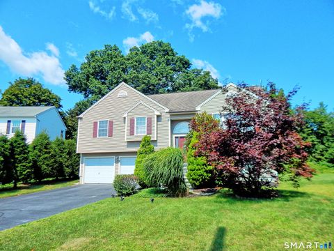 Photo of 8 Hattie Lane, Milford, CT 06461 (MLS # 24172739)