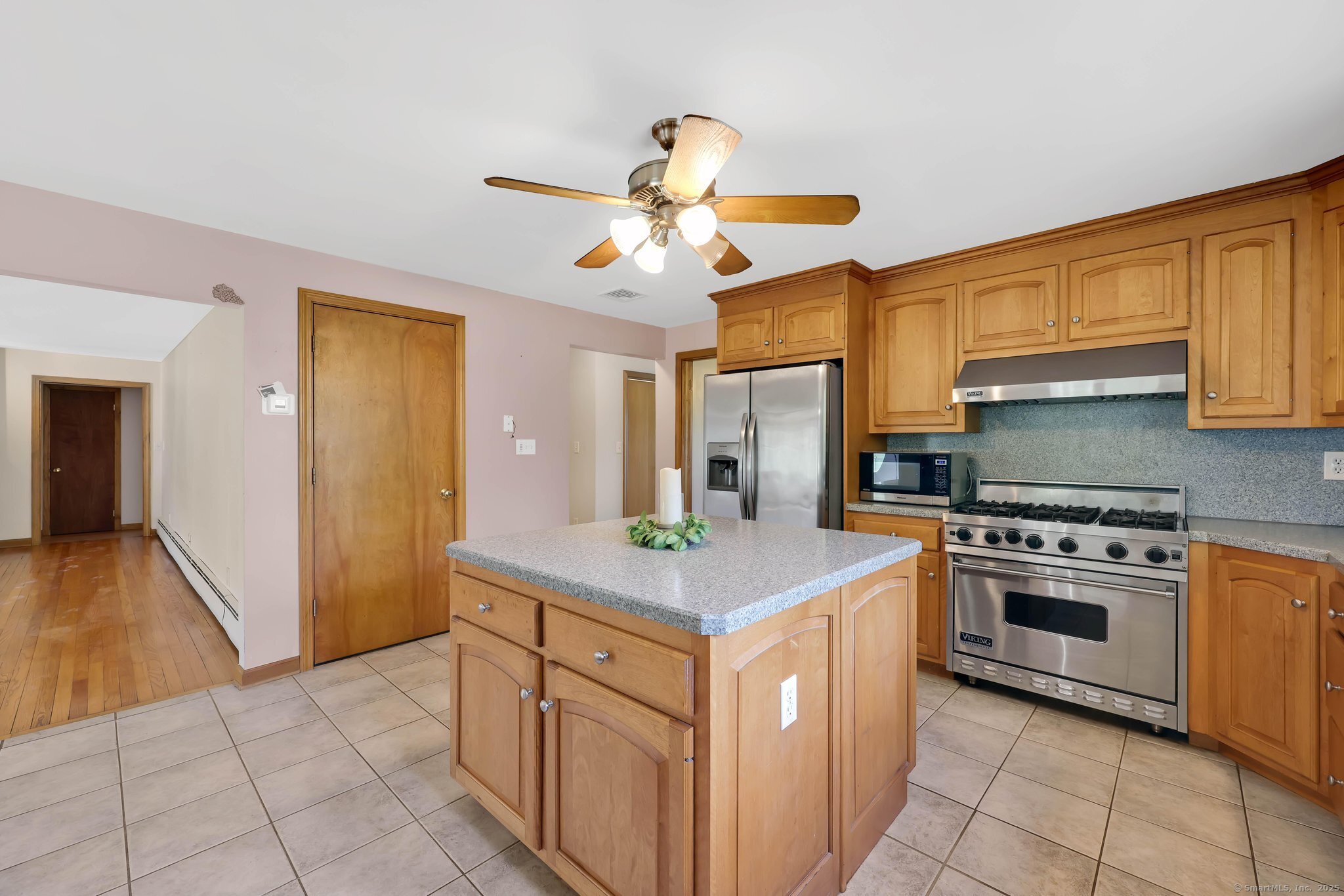 1404 Meriden Avenue, Southington, Connecticut image 11