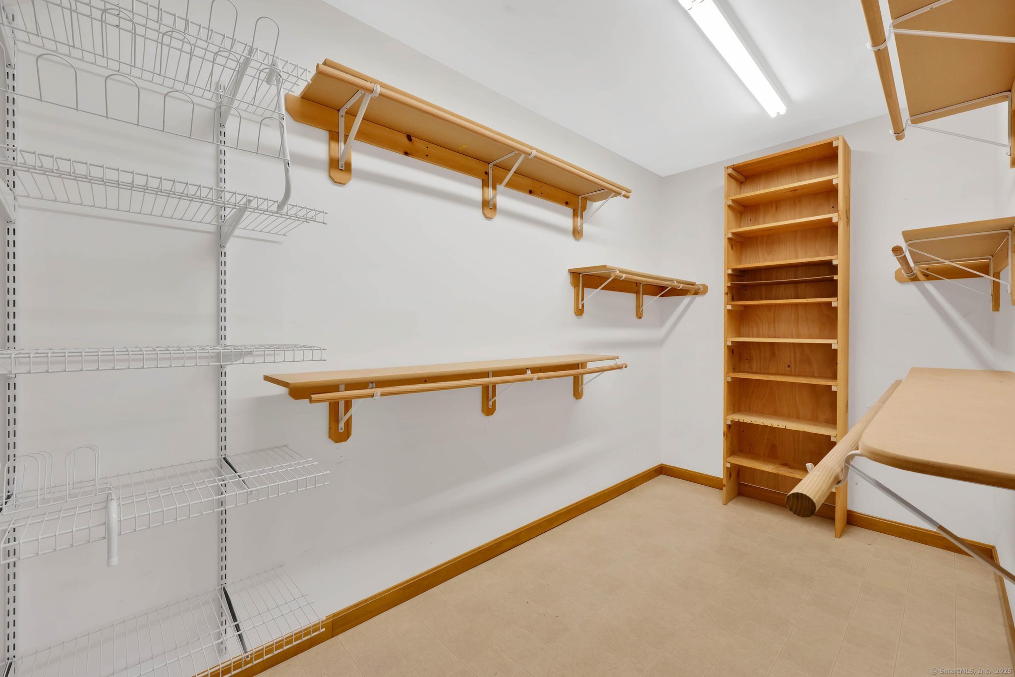 1404 Meriden Avenue, Southington, Connecticut image 30