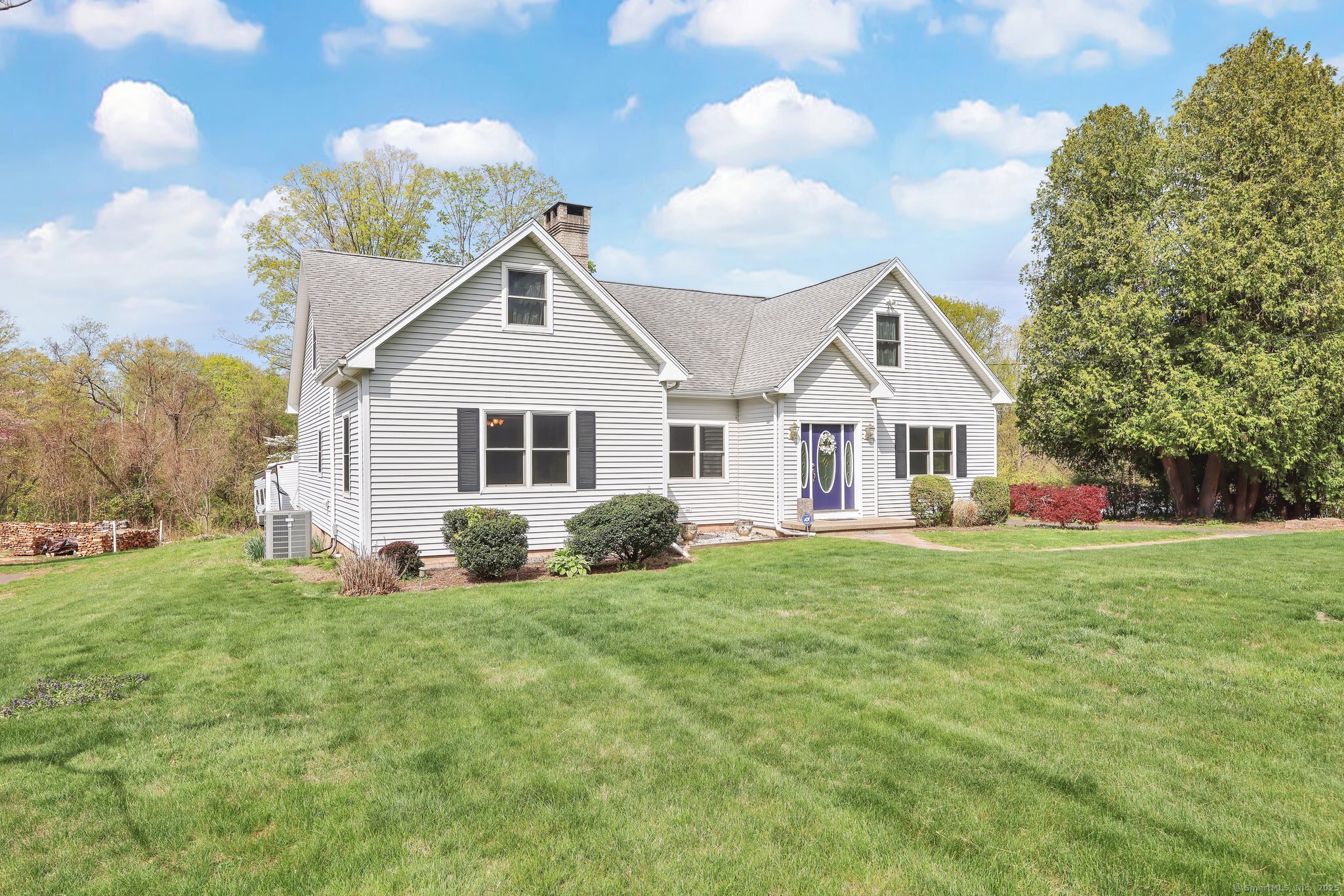 1404 Meriden Avenue, Southington, Connecticut image 3