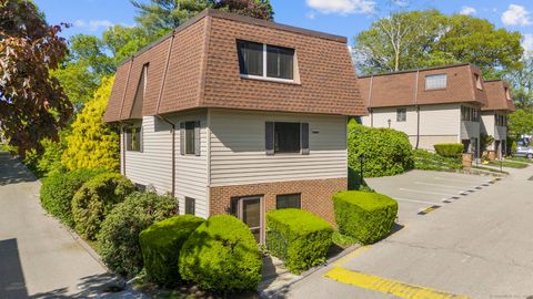 202 Soundview Avenue Unit 59, Stamford, CT 06902 - #: 24094397