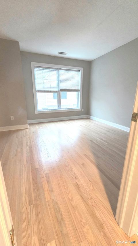 Tiny photo for 85 Camp Avenue #APT 3B, Stamford, CT 06907 (MLS # 24155495)