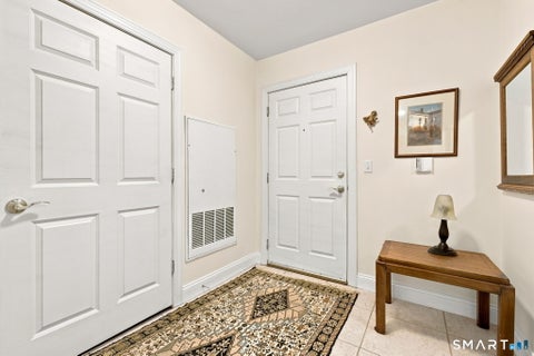 Tiny photo for 606 Congdon Street W #6, Middletown, CT 06457 (MLS # 24199007)