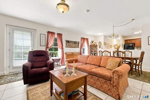 Tiny photo for 606 Congdon Street W #6, Middletown, CT 06457 (MLS # 24199007)