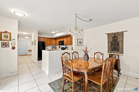 Tiny photo for 606 Congdon Street W #6, Middletown, CT 06457 (MLS # 24199007)