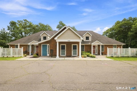 Tiny photo for 606 Congdon Street W #6, Middletown, CT 06457 (MLS # 24199007)
