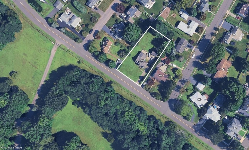 Photo of 360 Duck Farm Road, Fairfield, CT 06824 (MLS # 24140624)