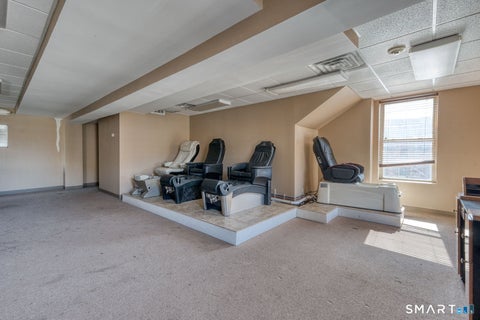 Tiny photo for 2404 Main Street, Hartford, CT 06120 (MLS # 24199980)