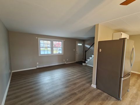 Tiny photo for 700 High St Extension #D, Thomaston, CT 06787 (MLS # 24138104)