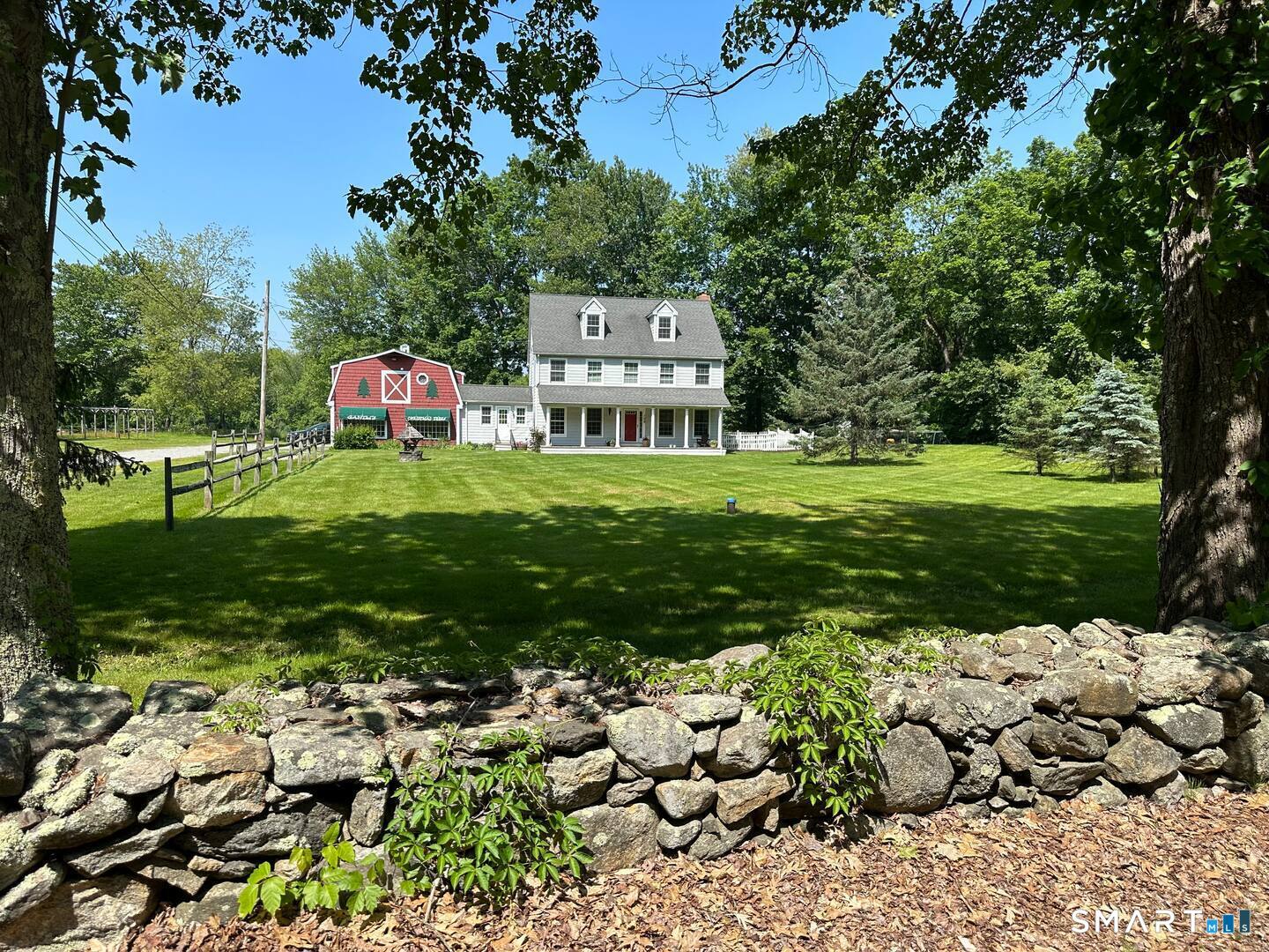 128 Center Road