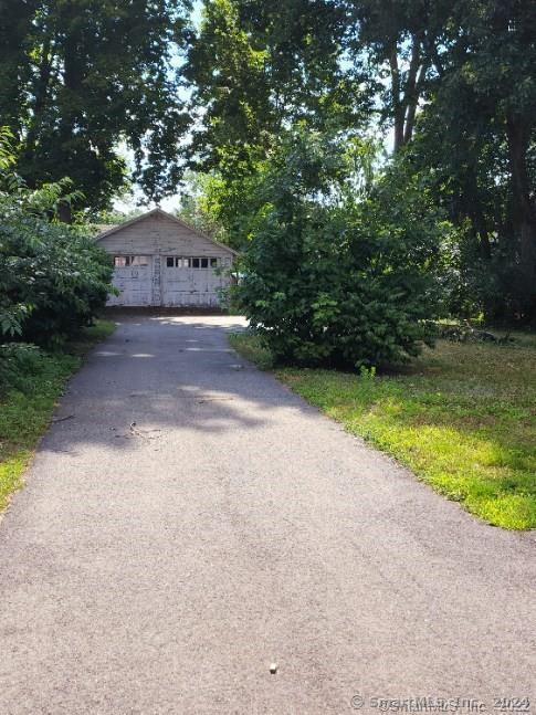 Middletown, Connecticut 06457, United States, 4 Bedrooms Bedrooms, ,2 BathroomsBathrooms,Residential,Active,158268